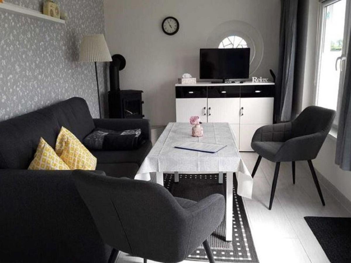 Serene Bungalow In Neubukow With Garden Bagian luar foto